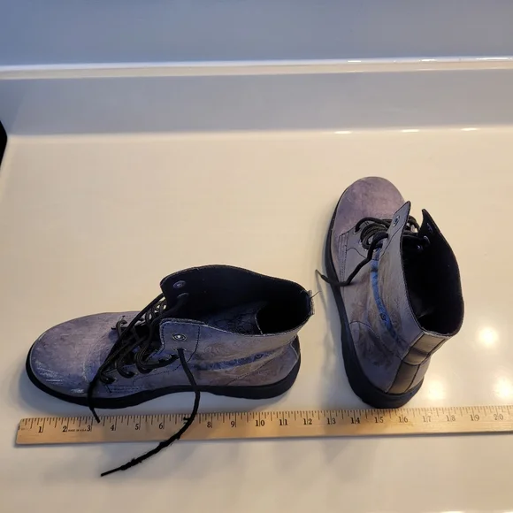 Yes We Vibe Bohemian Wolf Lace-up Combat Boots US Men's 10 / Women's 11.5 Gray - Picture 12 of 16